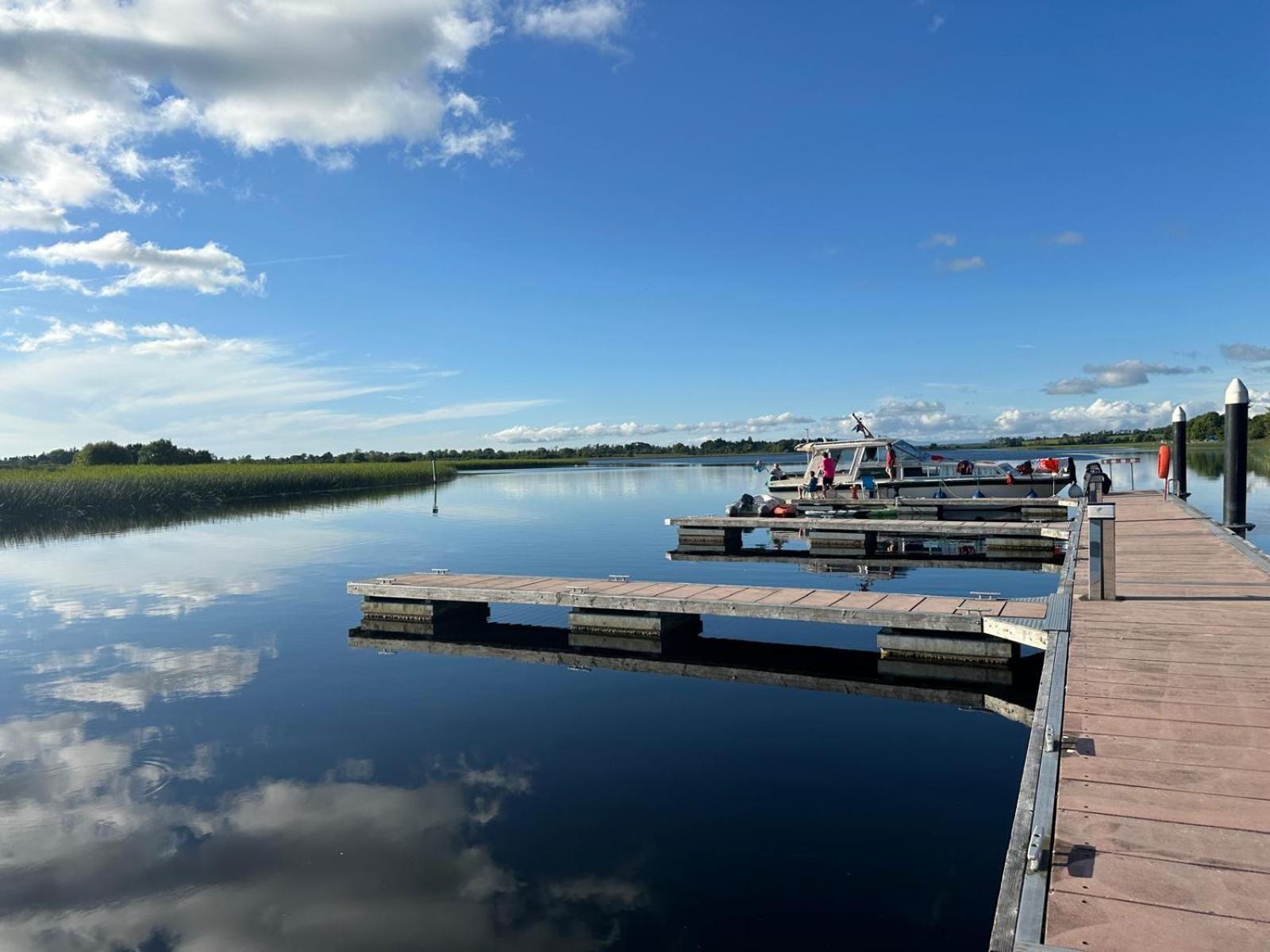 Home Near The River Shannon Rooskey Exterior photo